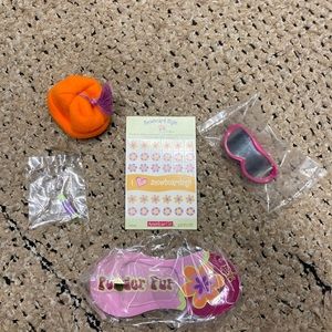 American girl pet accessories-coconut the dog snowboard. Retired